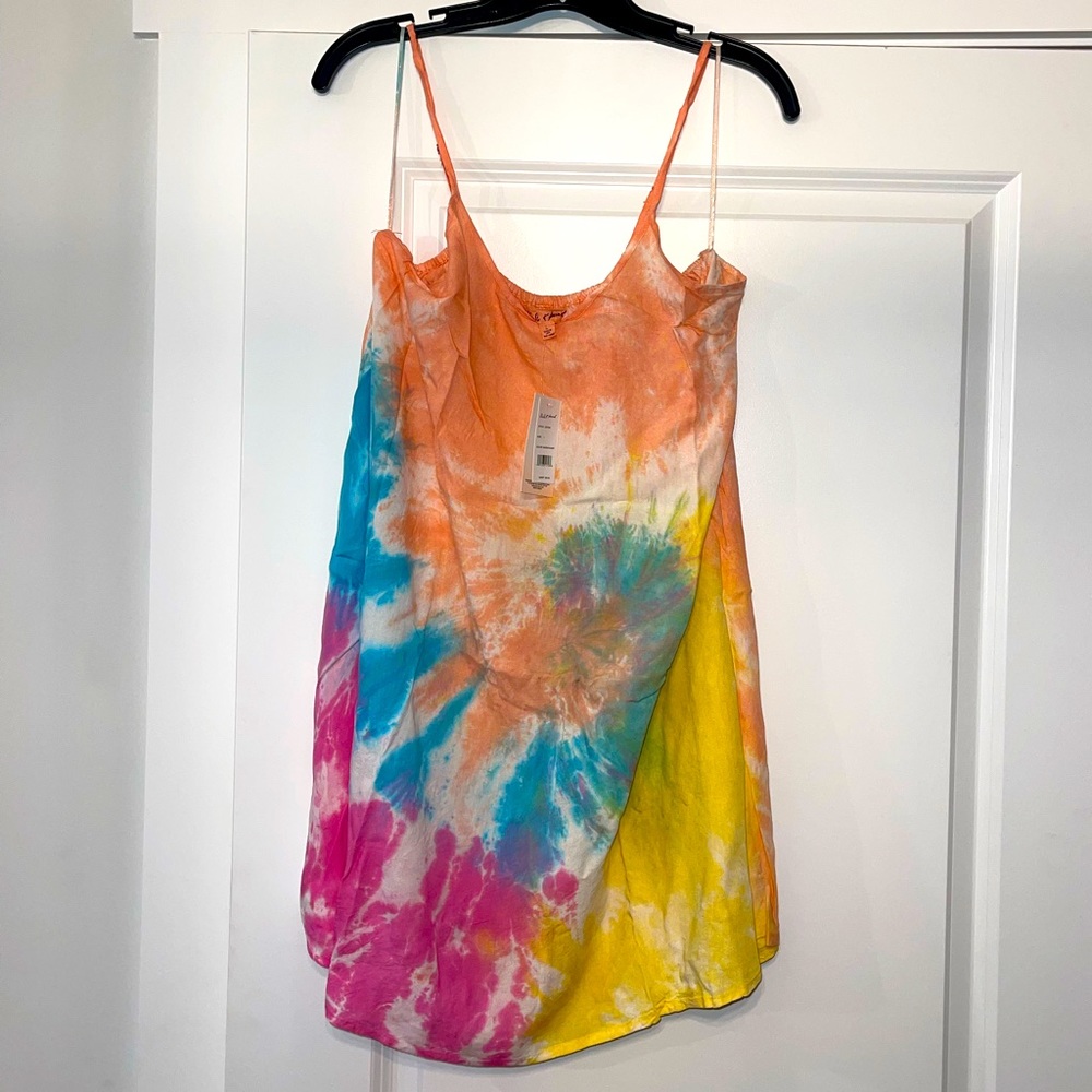 Large adjustable spaghetti strap tie dye top